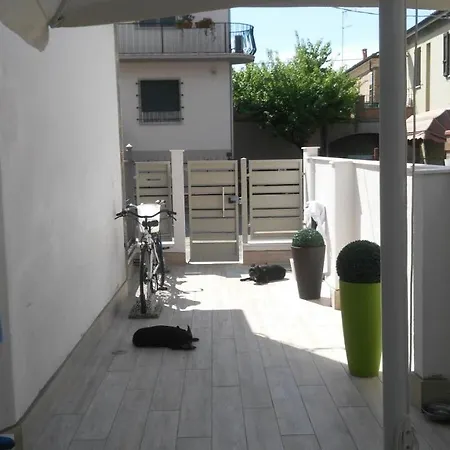 Lägenhet Ippogrifo Relax Ferrara